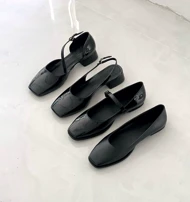 کفش ورنی