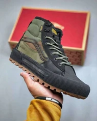 کتانی goretex