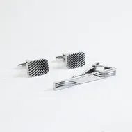 ست دکمه و گیره