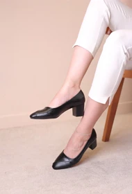 کفش زنانه پرسنلی پاشنه‌دار کد 952