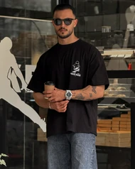 تی‌شرت طرح‌دار