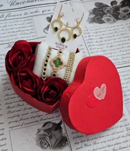 باکس هدیه زنانه ست نگینی