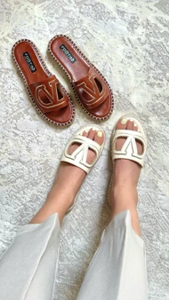 صندل valentino