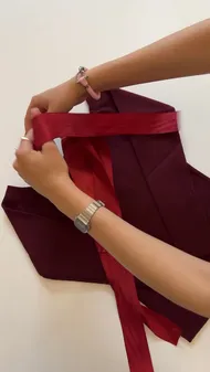 بلوز پاپیونی