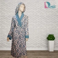 حوله تن پوش گل‌دار طرح لاوین رنگ آبی