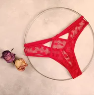 شورت توری قرمز زنجیر دار توپ توپی(فری سایز)