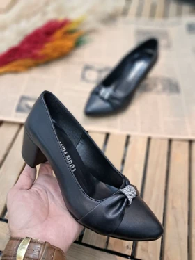 پاشنه‌دار مجلسی وسط نگین