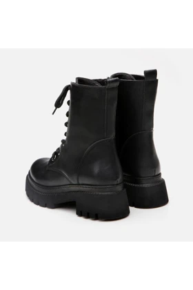 بوت و نیم بوت زنانه yaya-by-hotic yaya-by-hotic