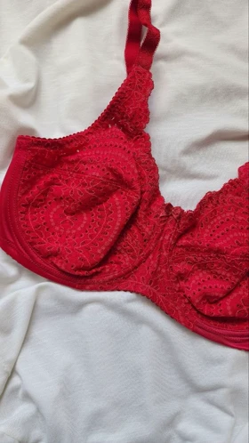 سوتین نخی فنردار بدون ابر SHANDERMAN کد: 2444