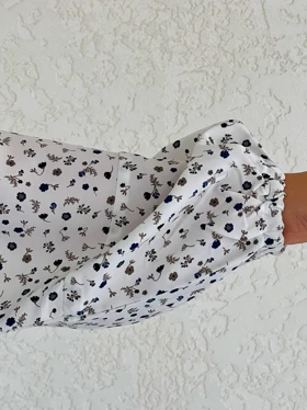 شومیز گل‌گلی