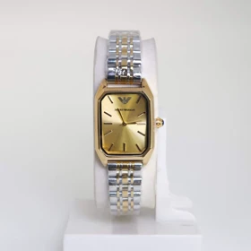 ساعت مچی زنانه امپریو آرمانی Emporio Armani تمام استیل با قفل پروانه ای