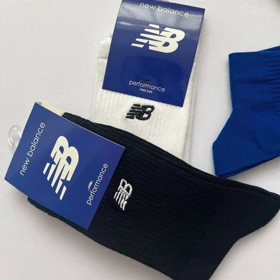 جوراب ورزشی زنانه برند نیوبالانس New Balance