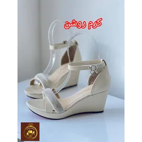 صندل لژدار نگینی زنانه T4