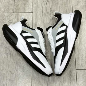 کفش و کتانی مردانه مدل آدیداس ADIDAS رنگ سفید مشکی