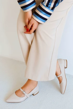 کفش پاشنه‌بلند کلاسیک زنانه polka-store polka-store