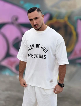 تیشرت باکسی اسنشیال (Essentials) طرح فیر آف گاد (سفید)