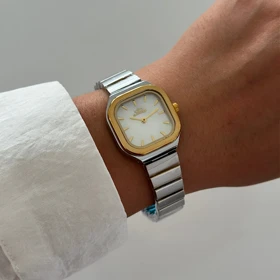 ساعت زنانه الگانس صفحه صدف مربع سفید کد 778