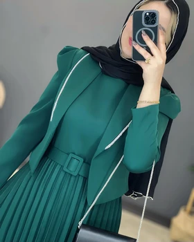 کت و سارافون پلیسه
