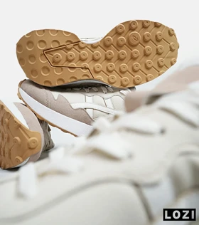 کفش کتانی مردانه کرم طوسی ASICS gel extreme 33