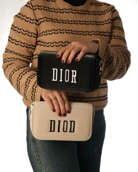 کیف پاسپورتی دیور