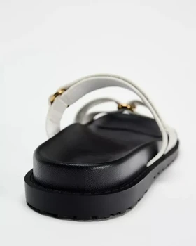 صندل Zara