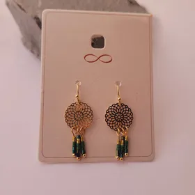 گوشواره آویز حصیری با سنگ سبز