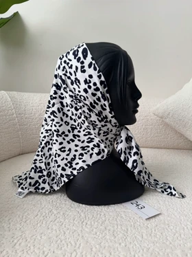 مینی اسکارف ساتن