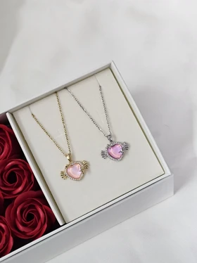 گردنبند قلب بال دار 🩷