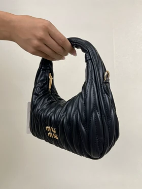 کیف زنانه میو میو دوختی MIU MIU کد 1538 (مشکی)