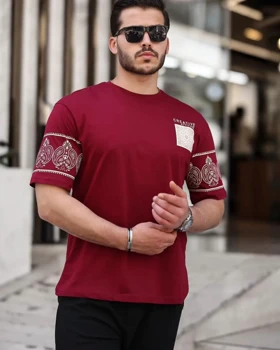 تی‌شرت یقه گرد مدمکس