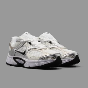 نایکی V5 رانر سفید نقره ای Nike V5 RNR White Silver