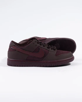 کتانی Nike
