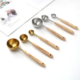 پیمانه استیل طلایی دسته چوب