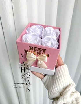 باکس جعبه گل رز جاودان باکس صورتی کیوت و خوشگل