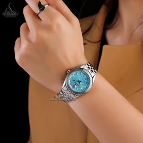 ساعت زنانه ورساچه Versace VE81-SB