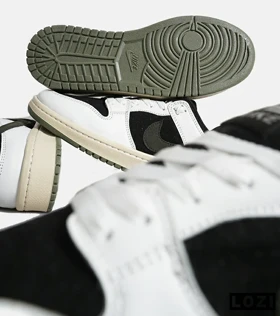 کفش کتانی مردانه و زنانه سفید مشکی نایک NIKE SB Dunk مدل 7065