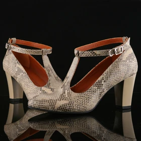 کفش پاشنه‌دار زنانه چرم یلسان مدل آیلار کد 619-RTL