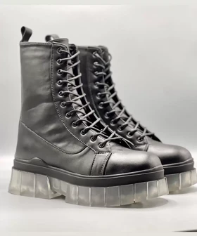 بوت مردانه برشکا زیرشیشه ای