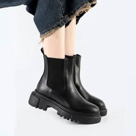 بوت و نیم بوت زنانه و دخترانه مدل دو بر کش رنگ مشکی کد M582