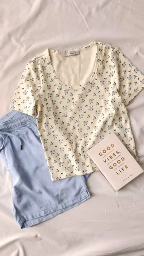 تی‌شرت پنبه‌ای