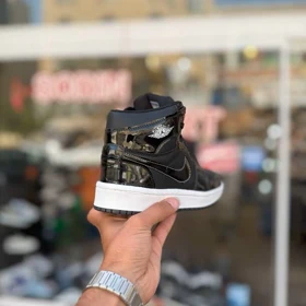 کتانی جردن 1 ساق‌دار مشکی ورنی کد 6696