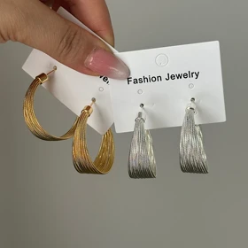 گوشواره زنانه حلقه‌ای کد 888