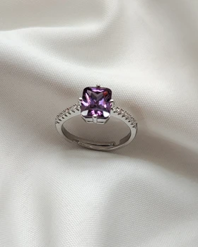 انگشتر سولیتر نگین بنفش