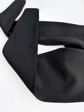 لگ ورزشی فلامنت حرفه ای لیفت باسن دار تو کرک