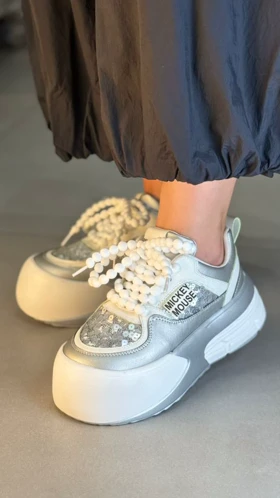 6246 - 6246 ونس میکی موز