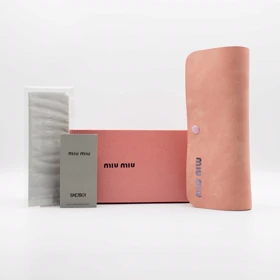 عینک آفتابی زنانه میو میو miu miu مدل 58050