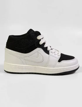 کفش روزانه زنانه نایکی Air Jordan 1 Mid Dark W