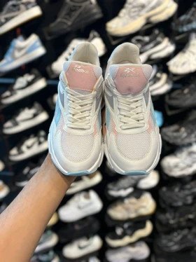 کتانی زنانه ریبوک