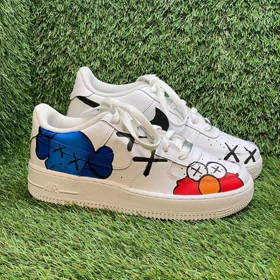 کفش اسپرت کاستوم کتانی با طرح Kaws نایک nike ایرفورس air force کد 87901