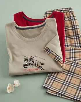 تی‌شرت و شلوار burberry
